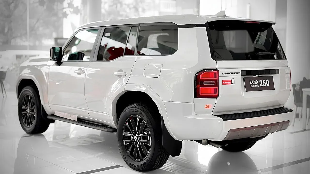 2026 Toyota LandCruiser Prado